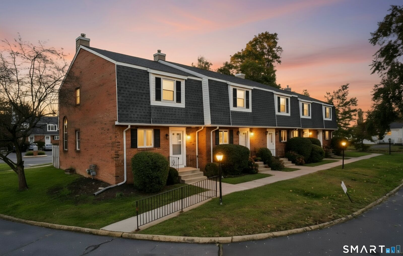 Property Photo: 1165 Enfield Street 5 CT 06082