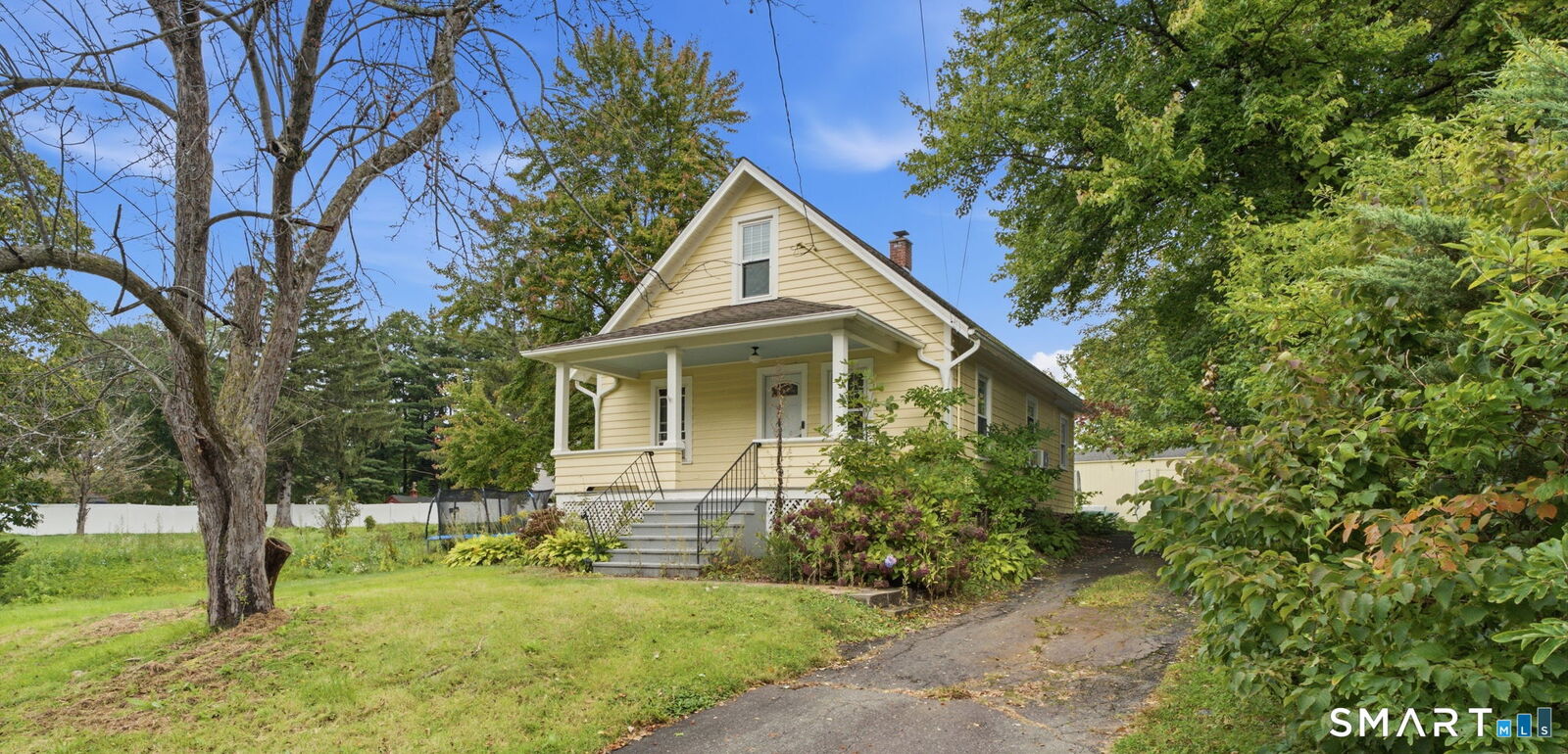 Property Photo:  562 Camp Street  CT 06062 