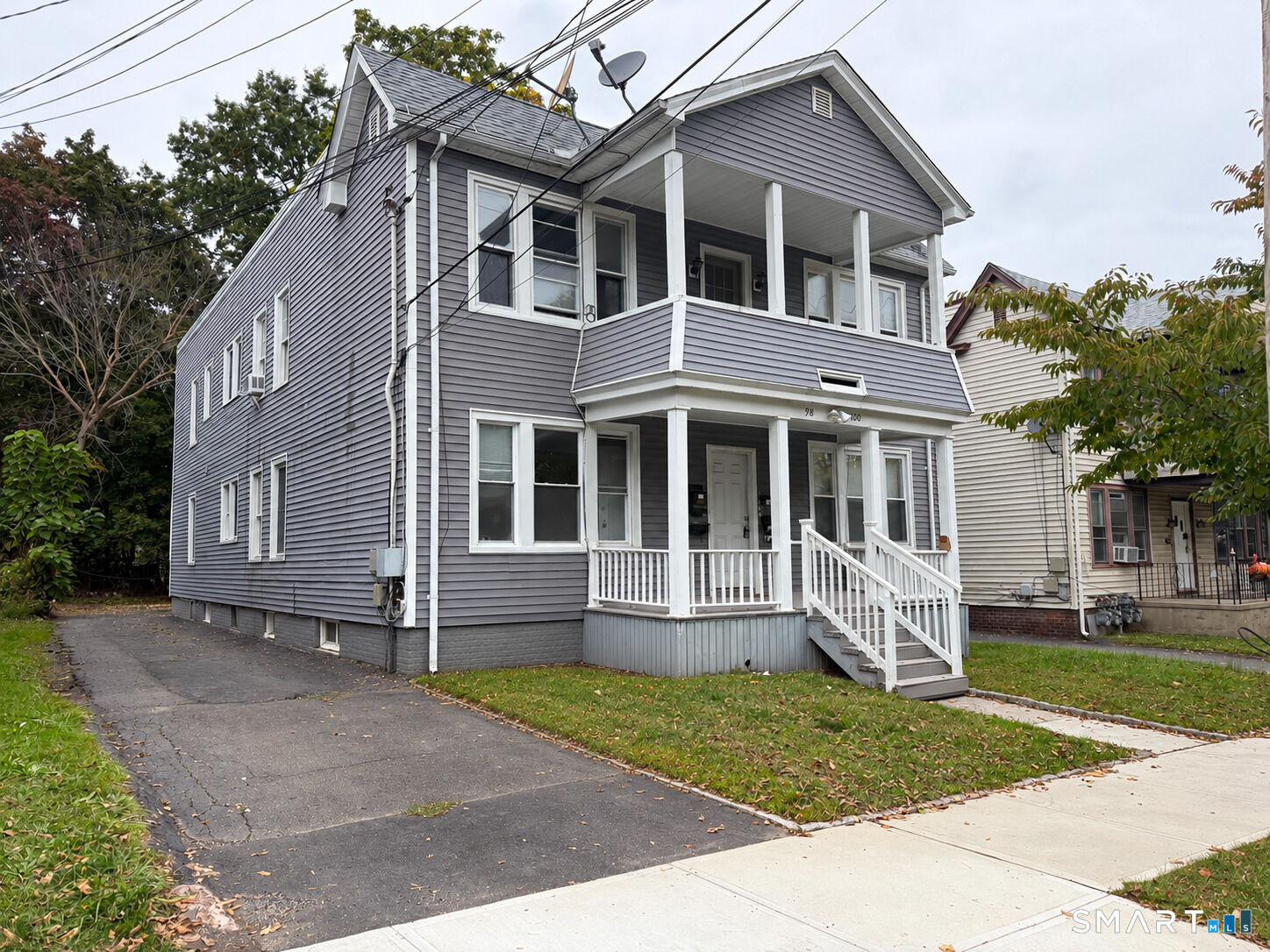 Property Photo:  98 Anthony Street 1L  CT 06515 