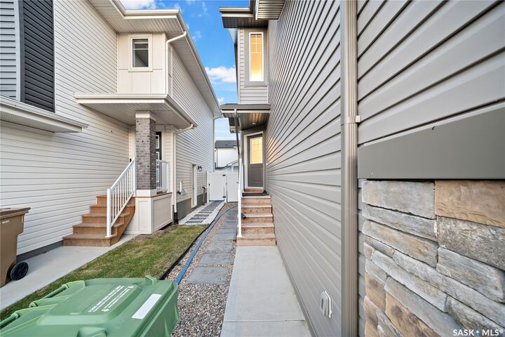 Property Photo:  4608 Mutrie Crescent  SK S4V 3Y3 