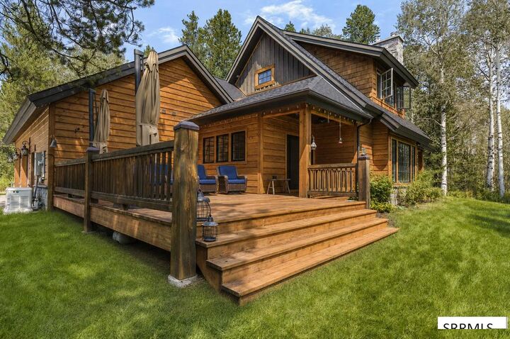 Property Photo:  1554 Shadow Run  ID 83420 