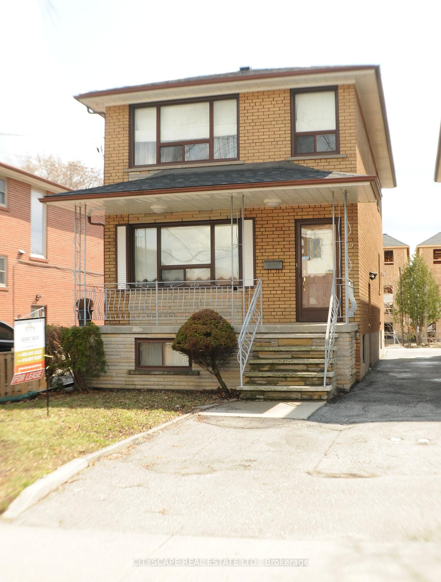 Property Photo:  49 Algoma Street Upper Floor  ON M8Y 1C4 