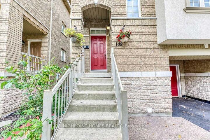 Property Photo: 7155 Magistrate Terrace W 148 ON L5W 1Y8