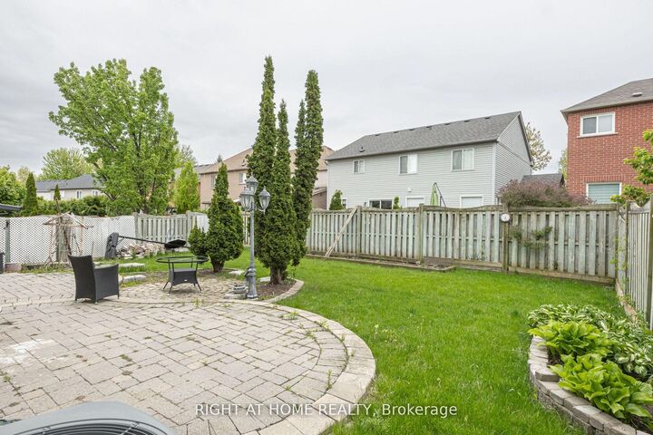 Property Photo:  40 Sabbe Crescent Basement  ON L1T 4E3 