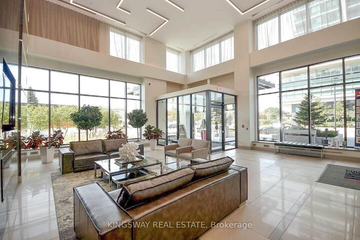 Property Photo:  3975 Grand Park Drive 2706  ON L5B 0K4 