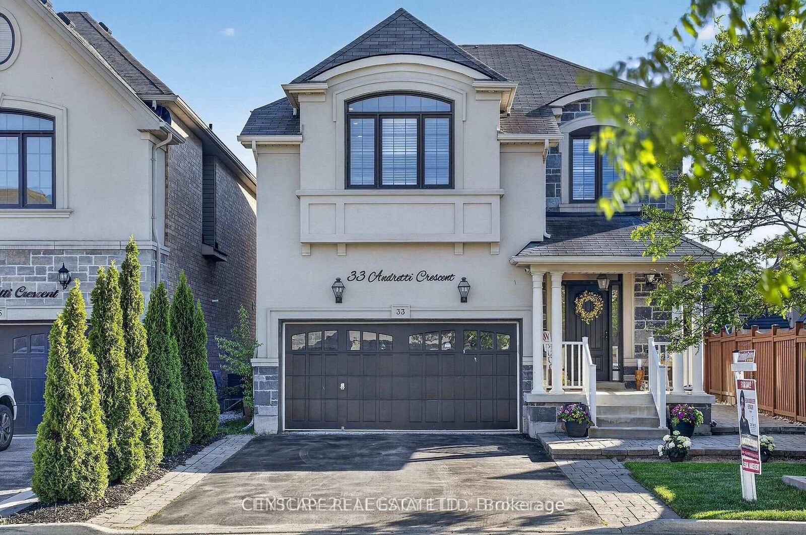 Property Photo: 33 Andretti Crescent 2 ON L6X 5G6