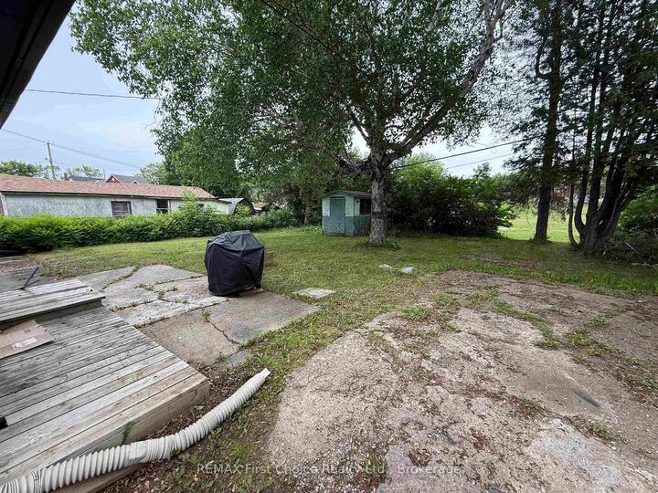 Property Photo:  79 Maple Crescent  ON P0T 1C0 