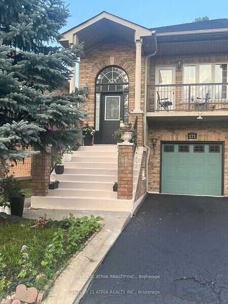 Property Photo:  171 Freemont Street Main  ON L4K 5H6 