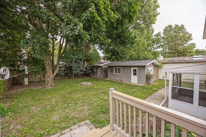 Property Photo:  1245 Victoria Drive  ON N5Y 4E3 
