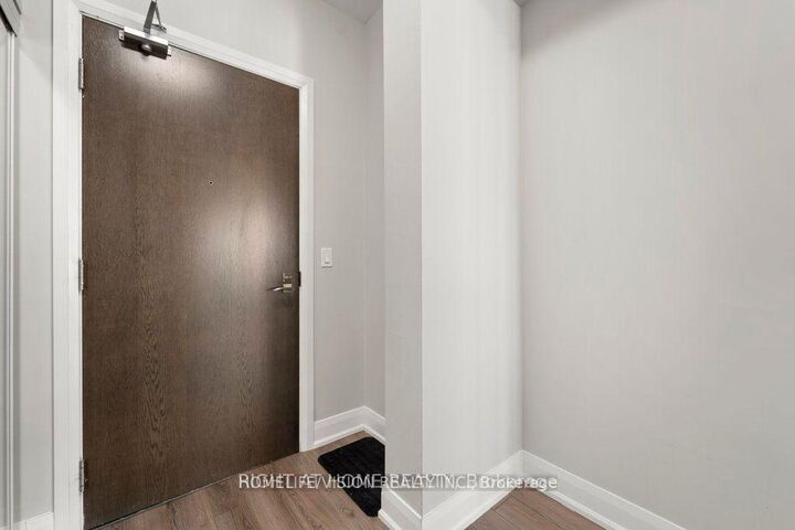 Property Photo:  2900 Hwy 7 N/A 2505  ON L4K 0G3 