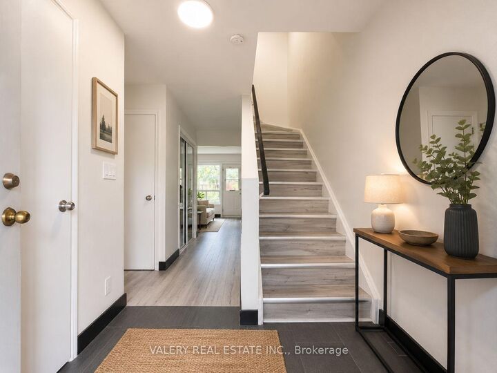 Property Photo:  532 Sunnydale Place C  ON N2L 4T1 