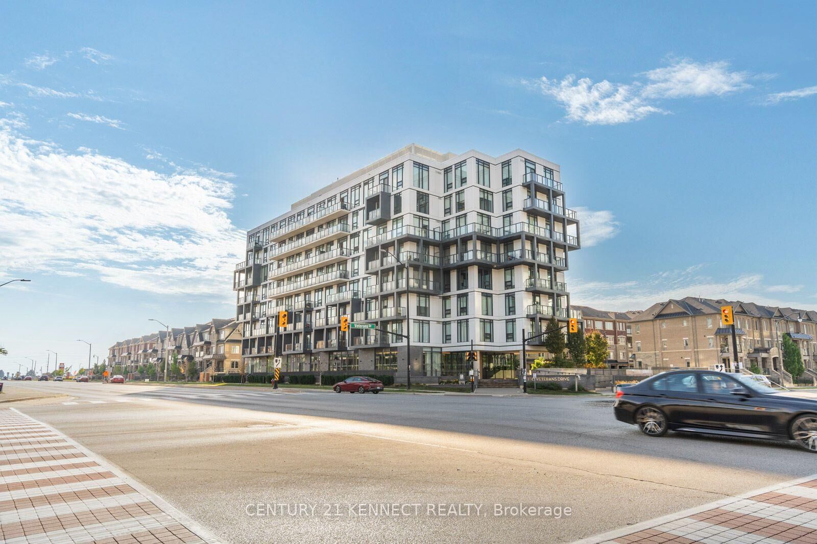 Property Photo:  180 Veterans Drive 101  ON L7A 1H2 