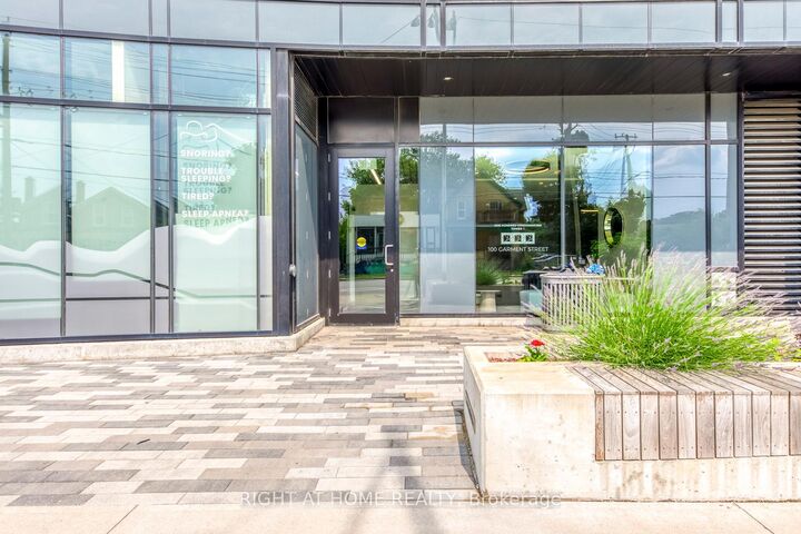 Property Photo:  100 Garment Street 1102  ON N2G 0E2 