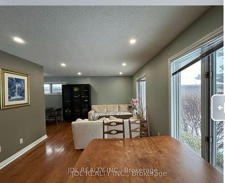 Property Photo:  110 Robinson St Street Bedroom A Main Floor  ON L3P 1P1 