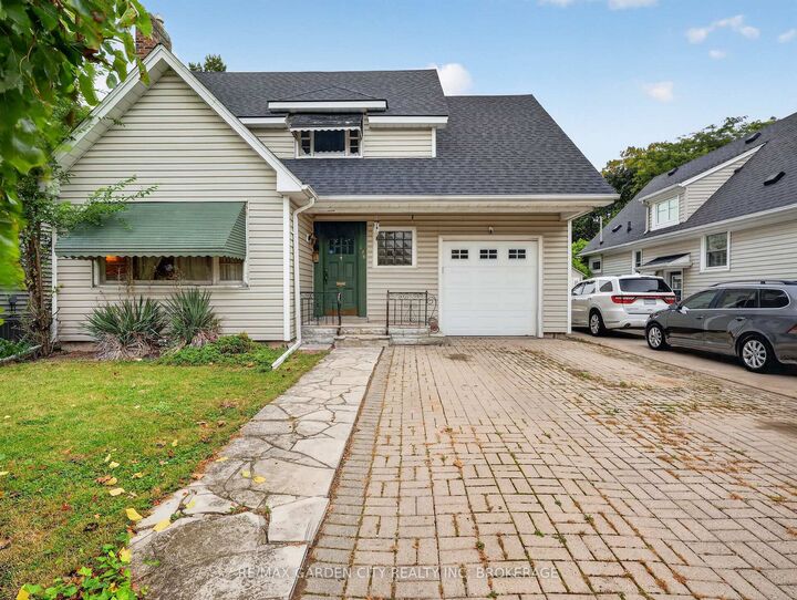 Property Photo:  136 Highland Avenue  ON L2R 4J4 