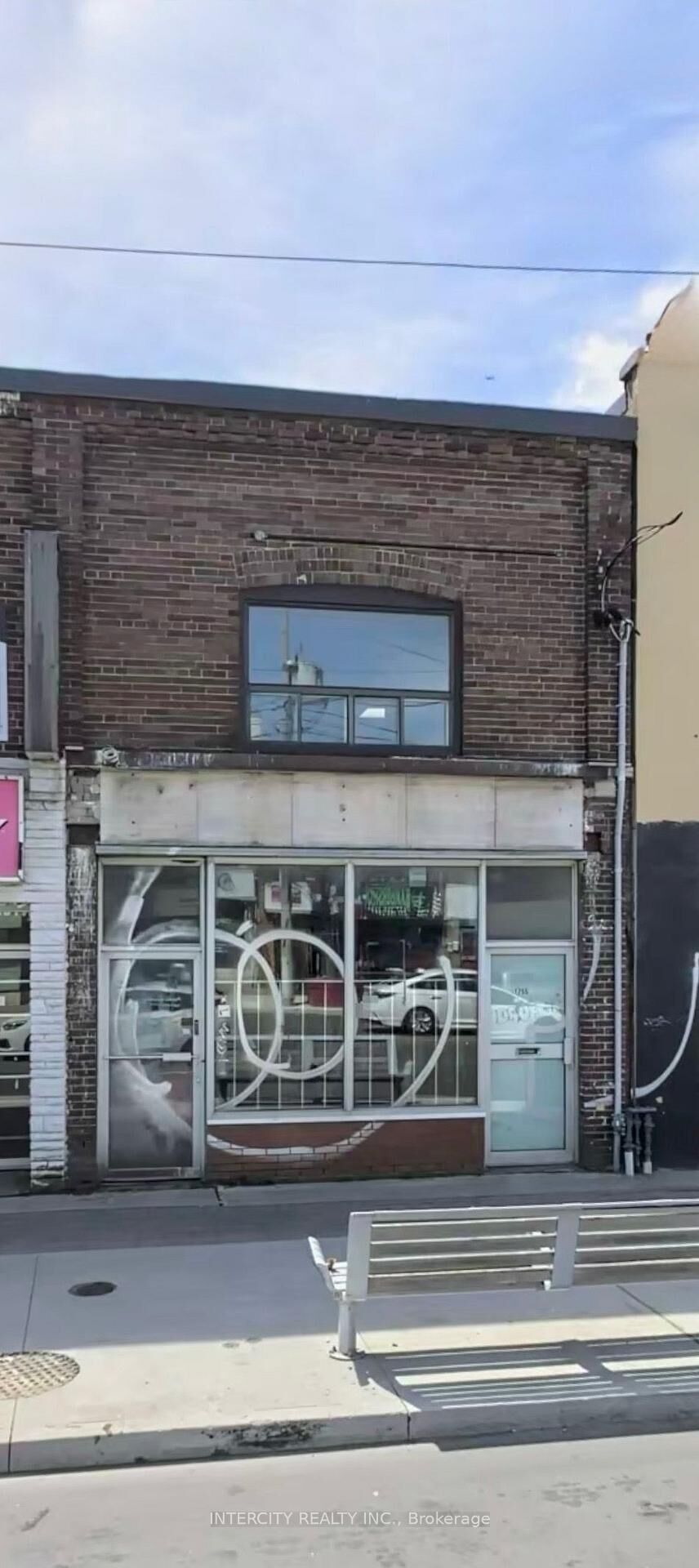 Property Photo:  1755 Eglinton Avenue W 2nd Floor  ON M6E 2H7 