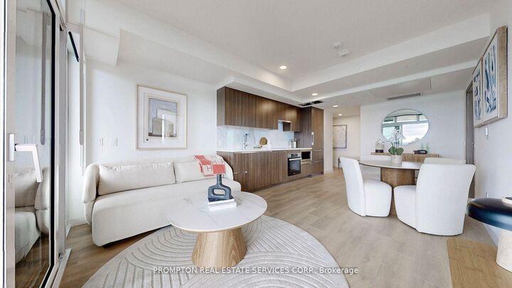 Property Photo:  3 Concord Cityplace Way 4703  ON M5V 0X4 