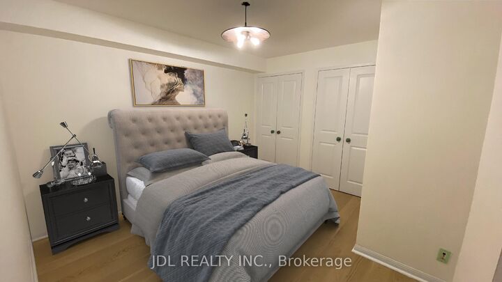 Property Photo:  11 St Joseph Street 418  ON M4Y 3G4 