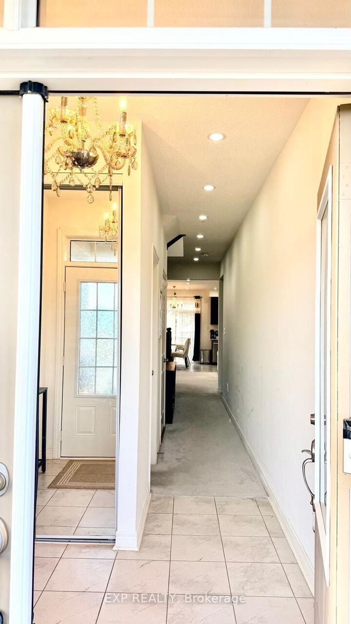 Property Photo:  89 Hartley Avenue  ON N3L 0G9 
