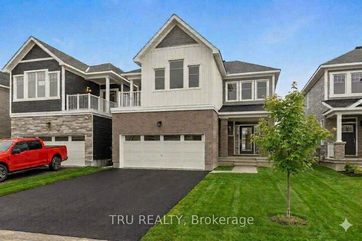 Property Photo:  77 Hackamore Crescent  ON K0A 2Z0 
