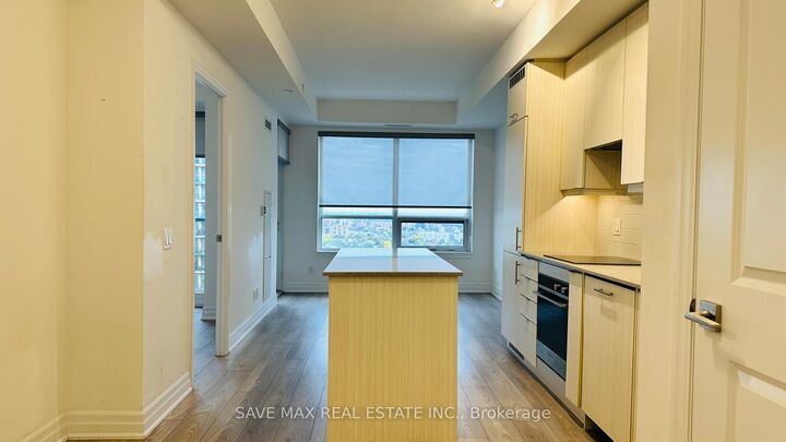 Property Photo:  36 Elm Drive W 1905  ON L5B 0N3 