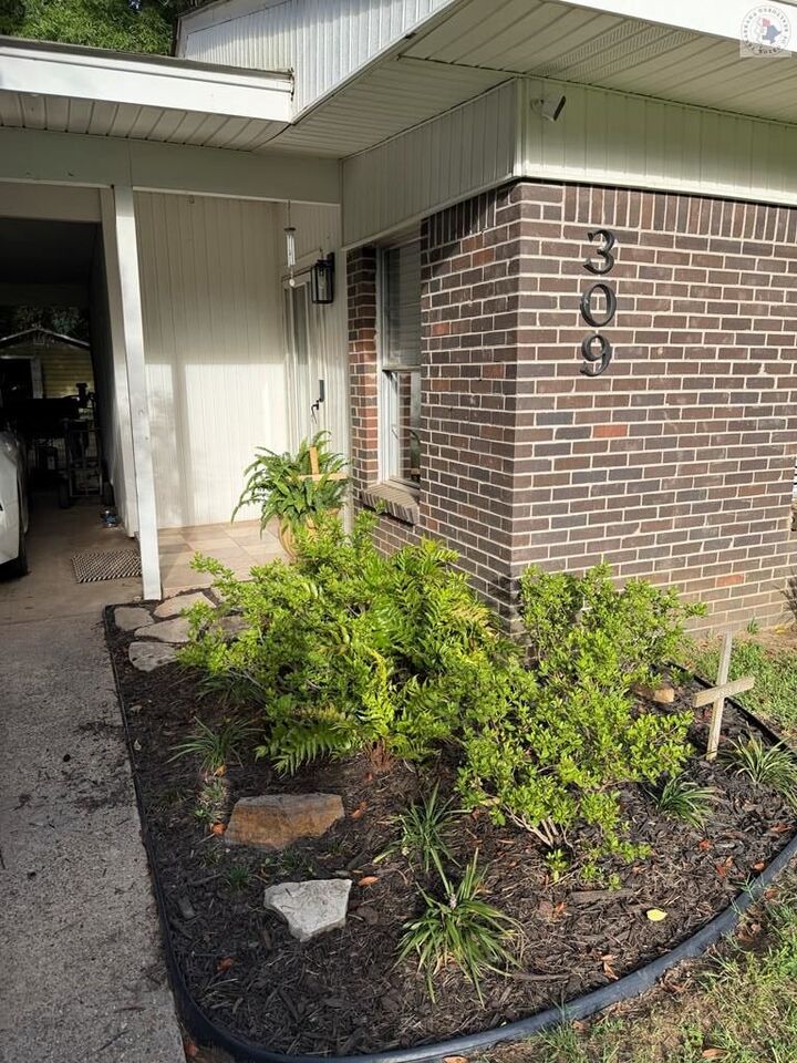 Property Photo:  309 Breckenridge St.  TX 75501 