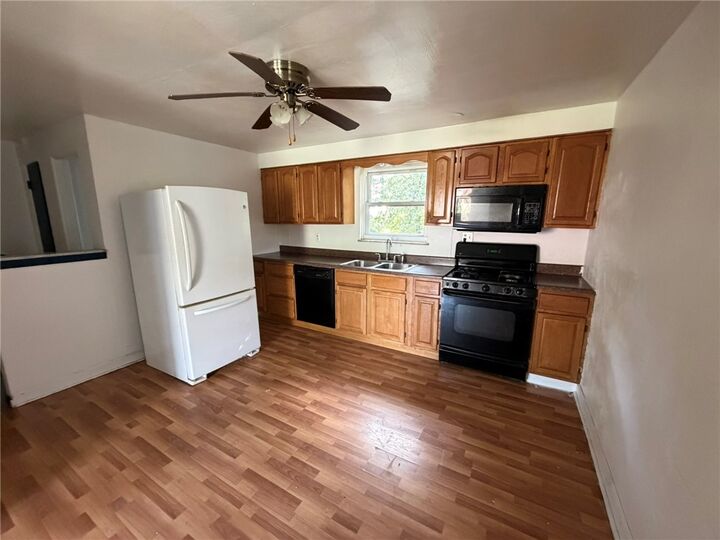 Property Photo: 2542 Mohawk St PA 15131