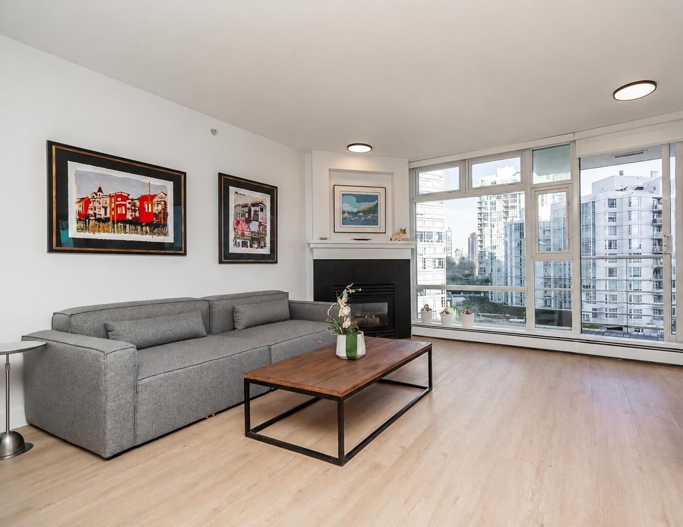 Property Photo:  189 Davie Street 906  BC V6Z 2Y1 