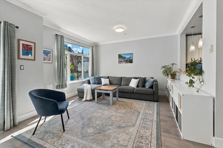 Property Photo:  40632 Government Road 46  BC V8B 0M7 
