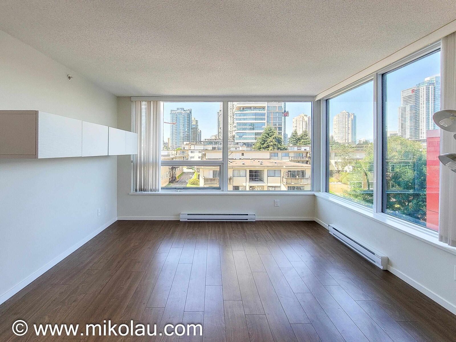Property Photo:  6658 Dow Ave 3xx  BC V5H 0C7 