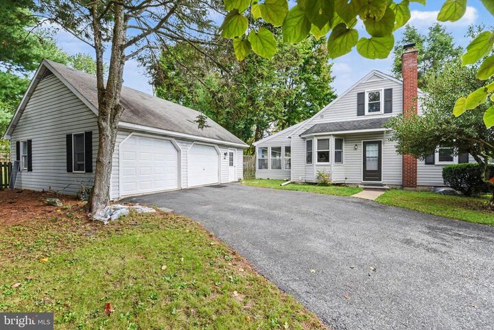 Property Photo: 653 Hillside Avenue PA 17036