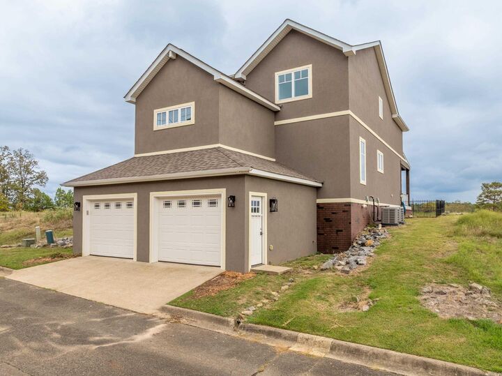 Property Photo: 620 Grandpoint AR 71901