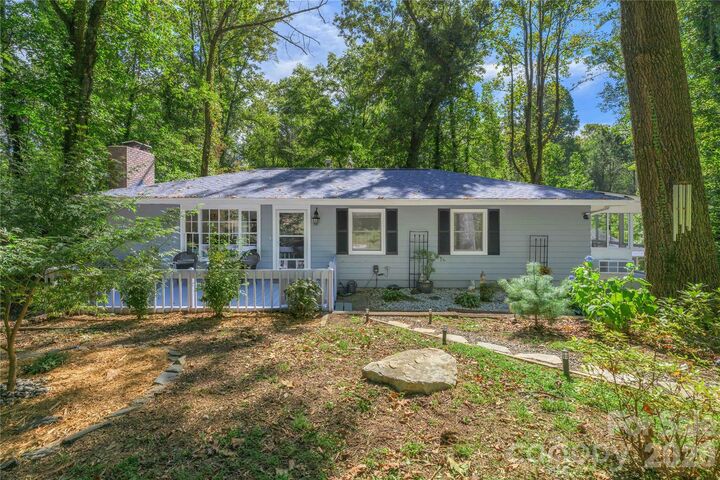 Property Photo: 19 Springwood Drive NC 28805