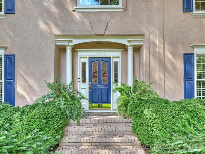 Property Photo:  11925 Braid Hills Drive  NC 28277 