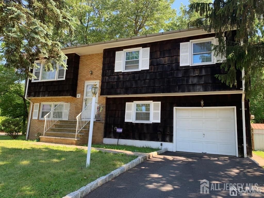 Property Photo:  3 Sarno Street  NJ 07067 