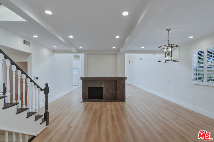 Property Photo: 14713 Valleyheart Dr CA 91403