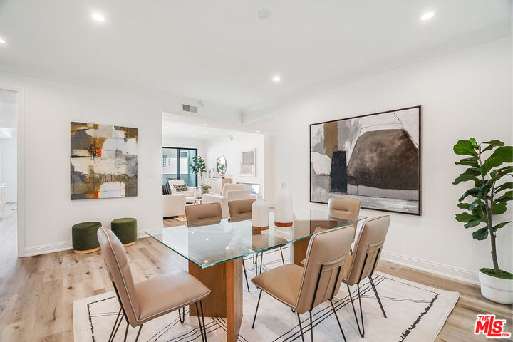 Property Photo:  430 N Maple Dr, Unit 203  CA 90210 
