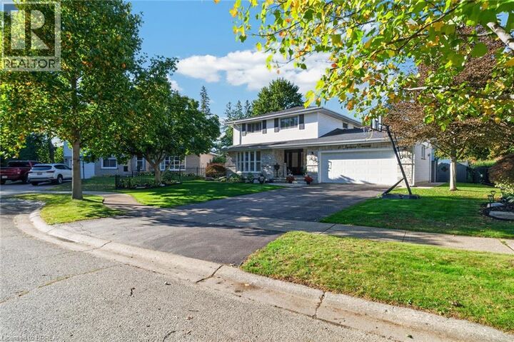 Property Photo: 20 Japonica Crescent ON N3R 1N6