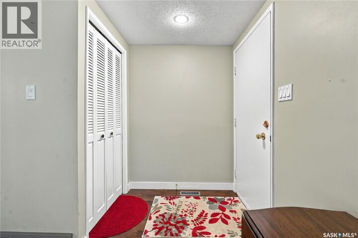 Property Photo:  15 425 Pinehouse Drive  SK S7K 5K2 