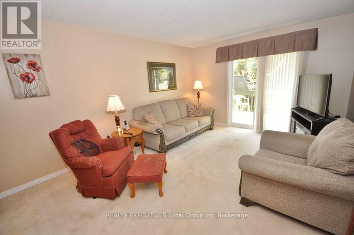 Property Photo:  624 Lakeshore Drive 33  ON P1A 2E8 