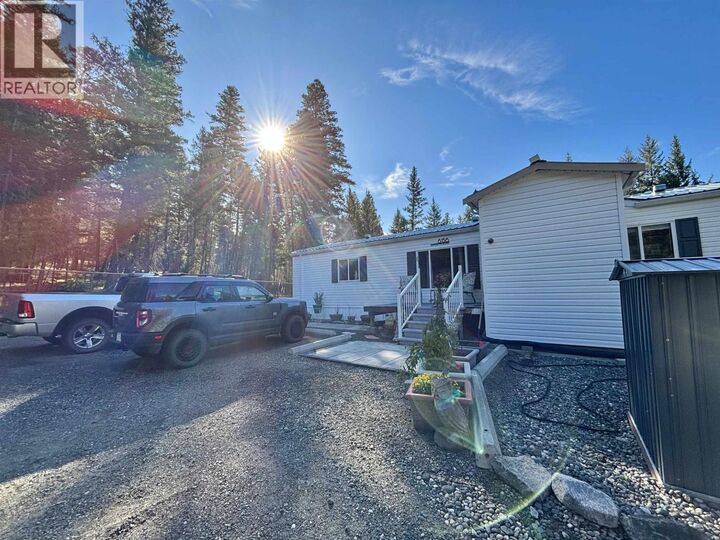 Property Photo: 6136 Ranchette Road BC V0K 2E3
