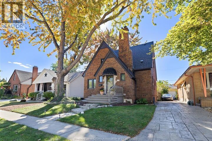 Property Photo:  265 Isabelle  ON N8S 3A7 