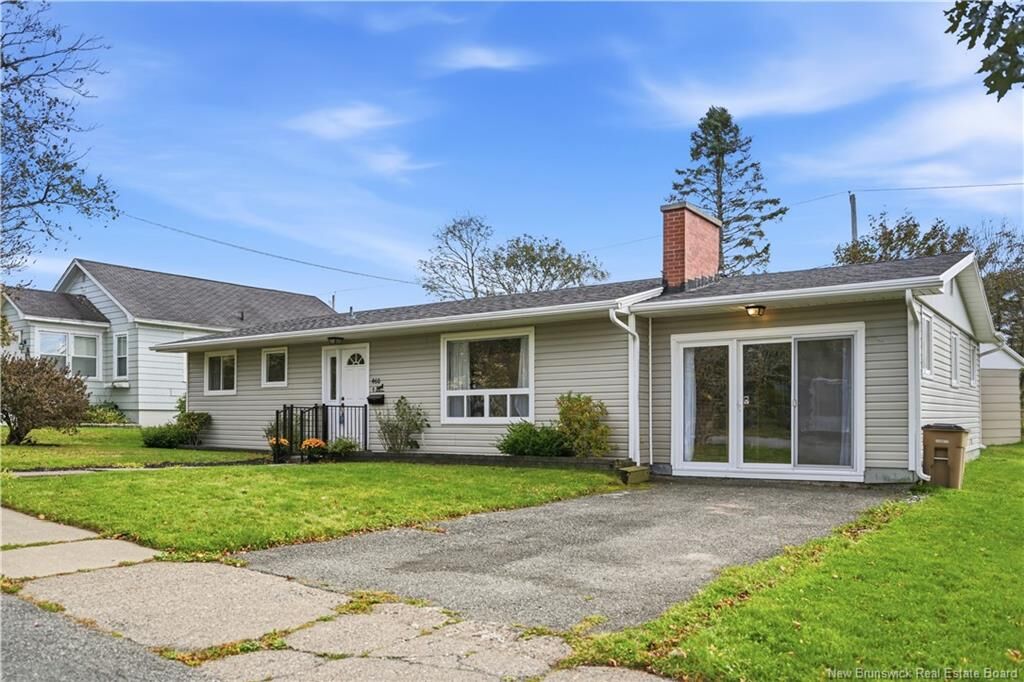 Property Photo: 460 Lawrence Street NB E2M 2Z2