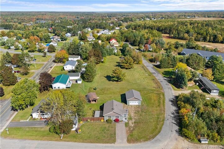Property Photo:  7 Soleil Levant  NB E4X 1H4 