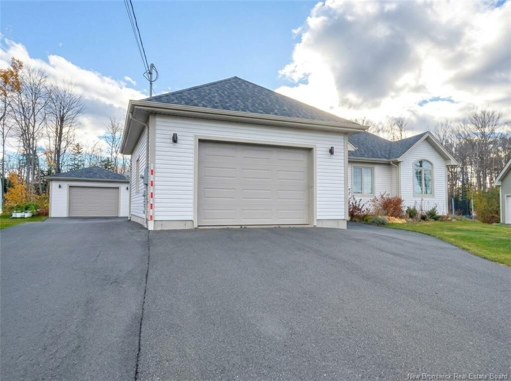 Property Photo:  37 Guy Street  NB E4P 0L5 