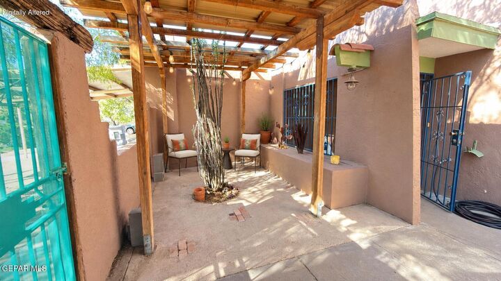 Property Photo:  315 Alvarez Drive  TX 79932 