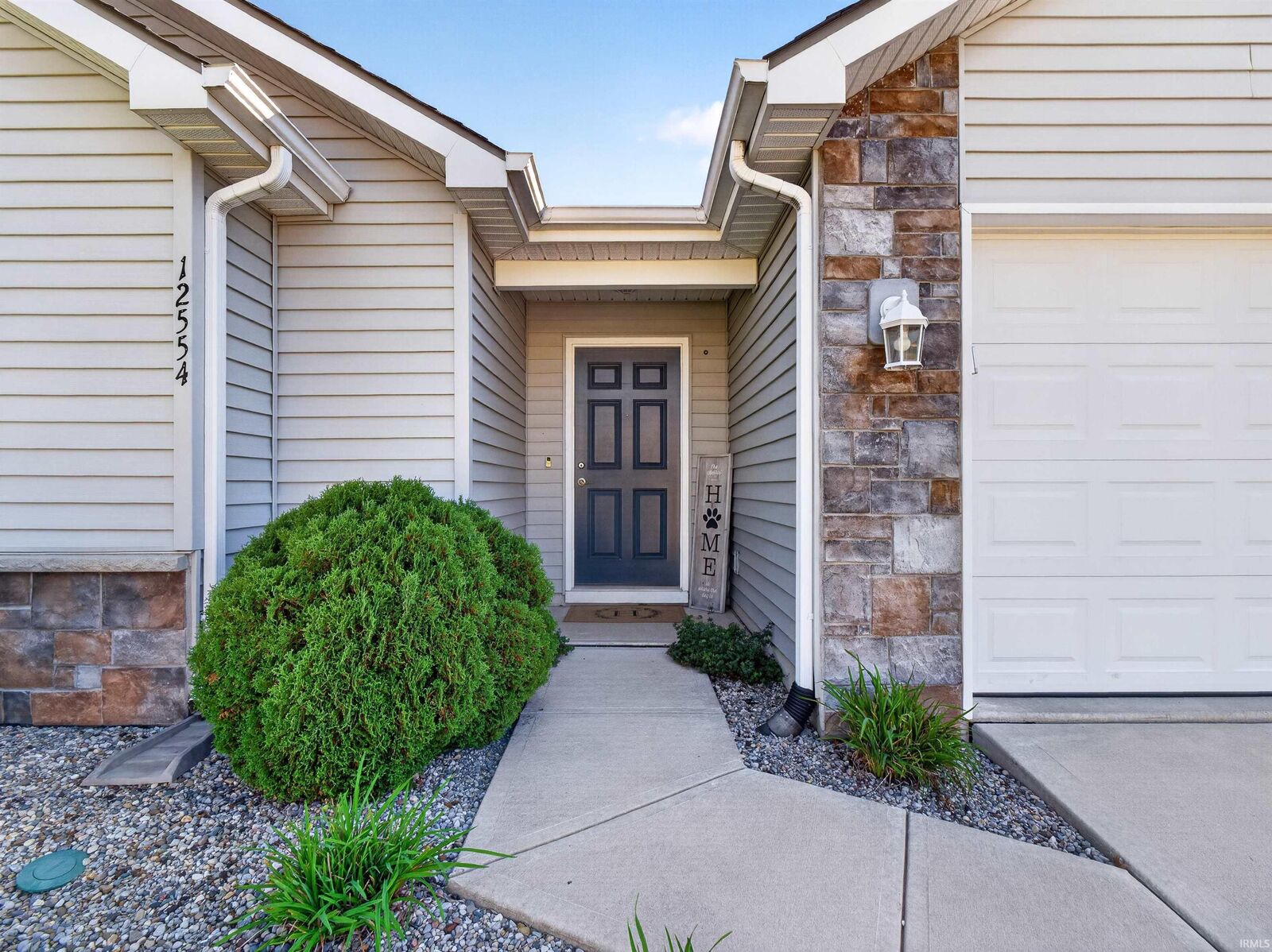 Property Photo:  12554 Shearwater Run  IN 46845-8618 