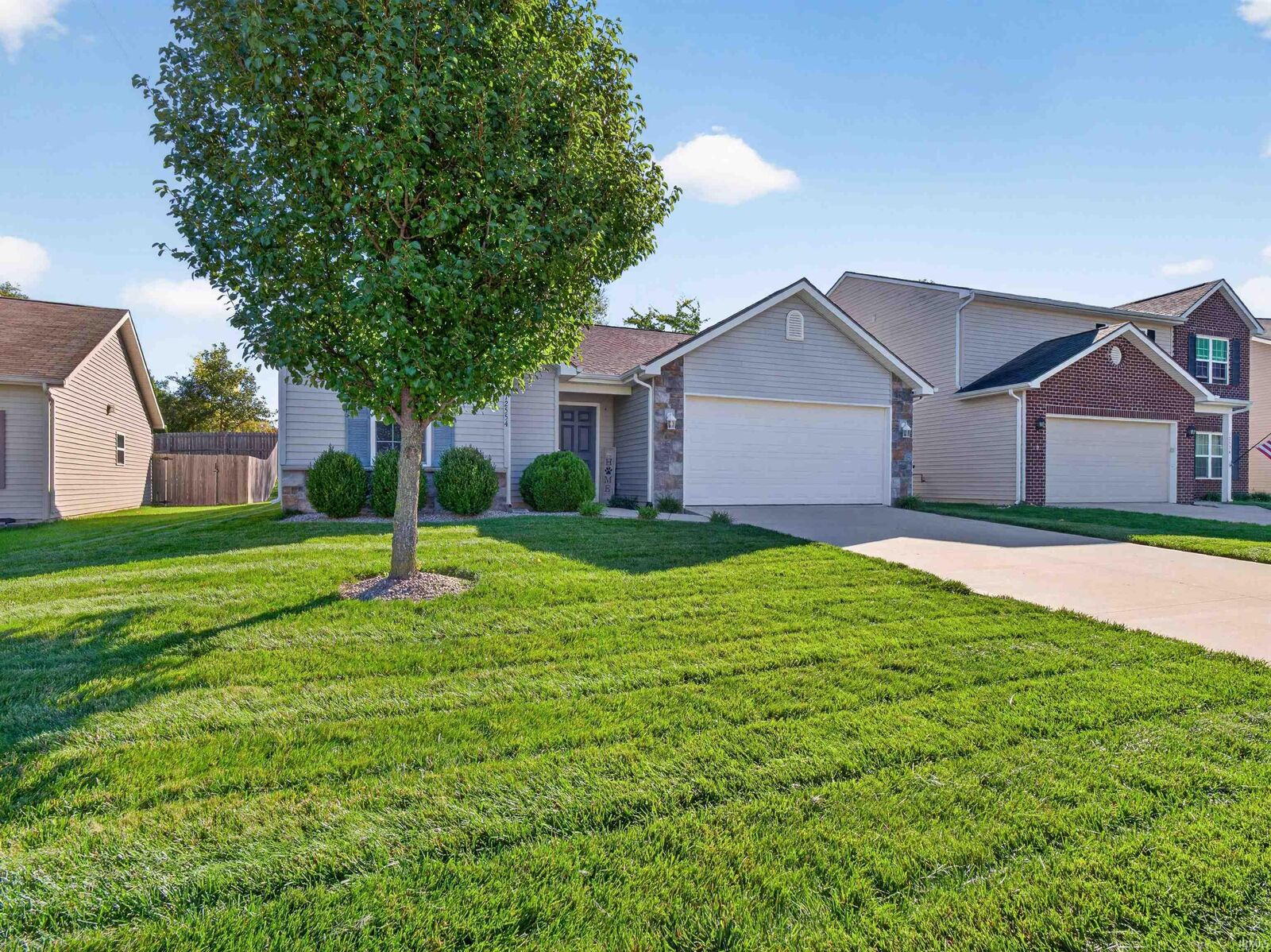 Property Photo: 12554 Shearwater Run IN 46845-8618