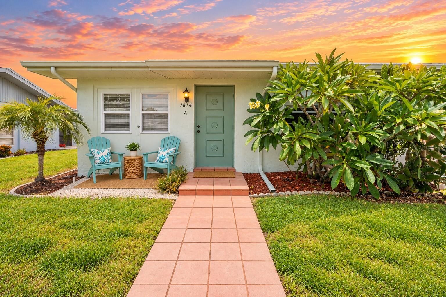 Property Photo: 1814 Foxhunt Drive A FL 33573