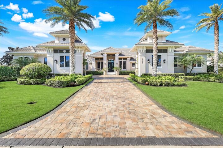 Property Photo:  26081 Woodlyn Drive  FL 34134 